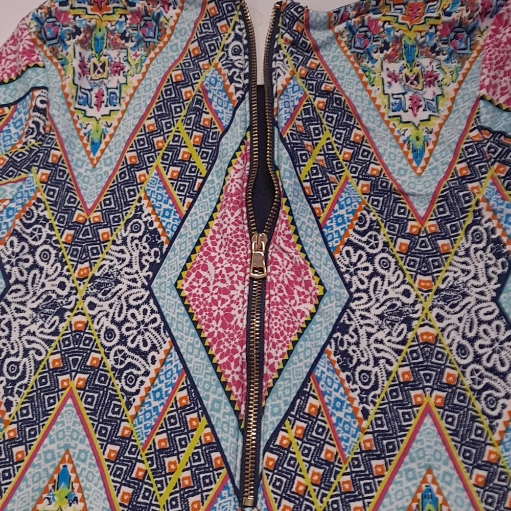 Multicolored patterned dress - Picture 3 of 3